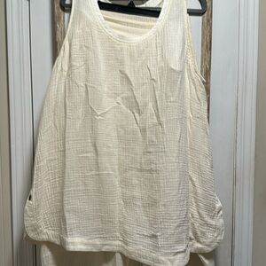 Cream gauze tank and crop pants